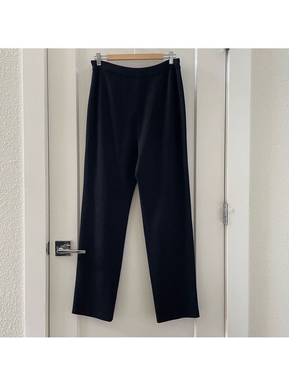 St. John by Marie Gray Basics Black Ponte Knit Flat Straight Leg Pants Size 8